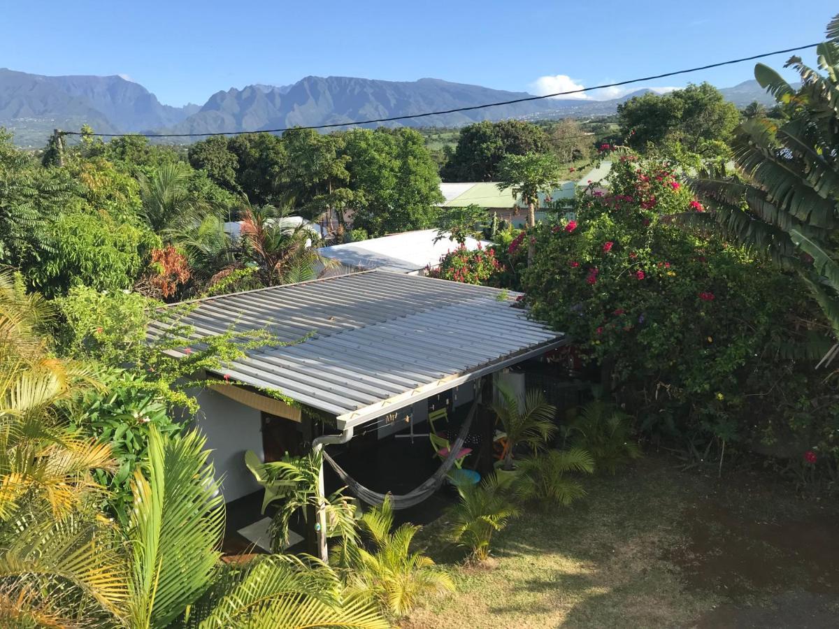 un bungalow au paradis Saint Pierre Extérieur photo